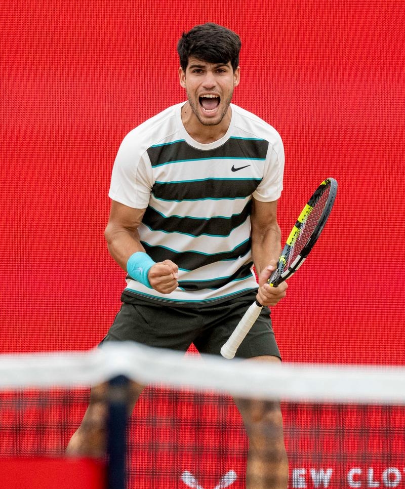 包含年终总决赛绝杀澳网,阿尔卡拉斯点燃赛场的词条 包含年终总决赛绝杀澳网,阿尔卡拉斯点燃赛场的词条